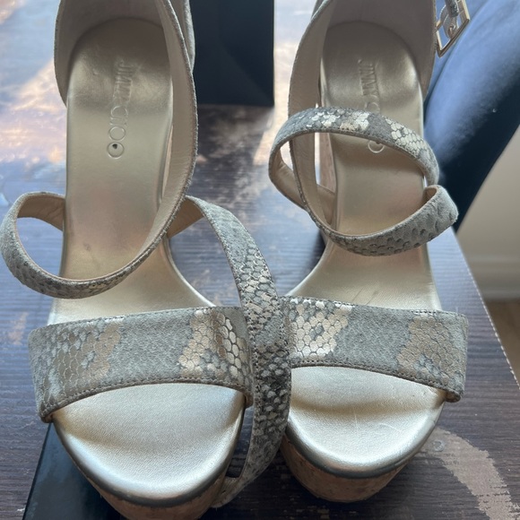 Jimmy choo authentic wedges, size 40.5 , never worn outside - Picture 6 of 7